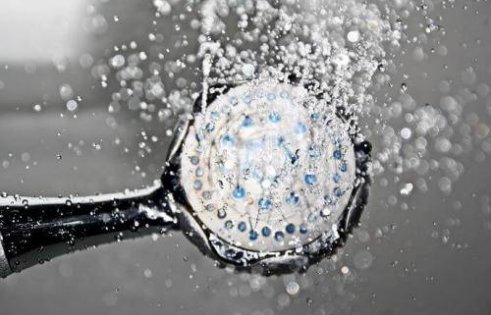 Doccia tiepida per combattere il caldo, utilizza il miscelatore termostatico: Getti d'acqua